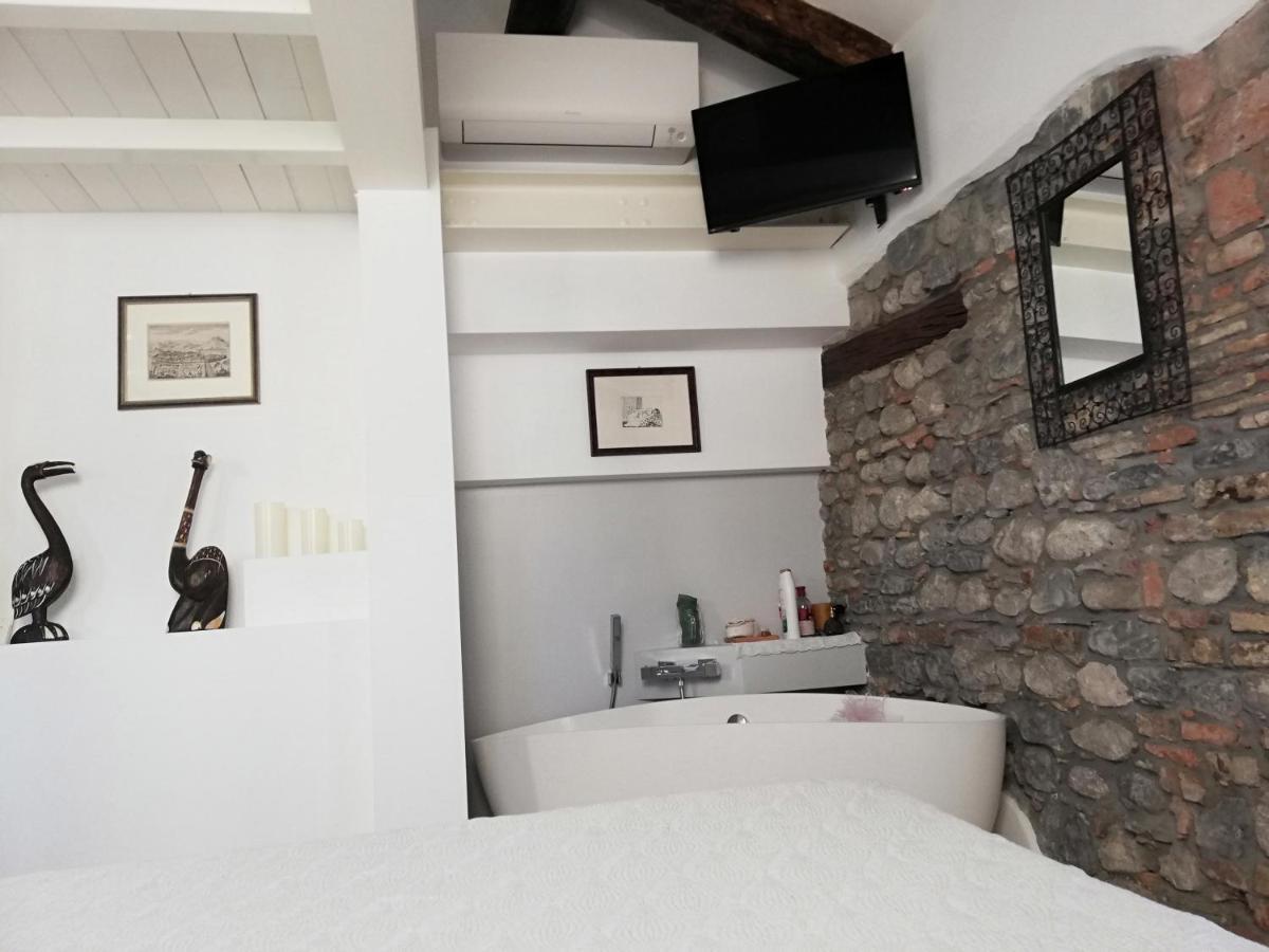 Апартаменти Loft In Piazza Con Soppalco Чивідале-дель-Фріулі Екстер'єр фото
