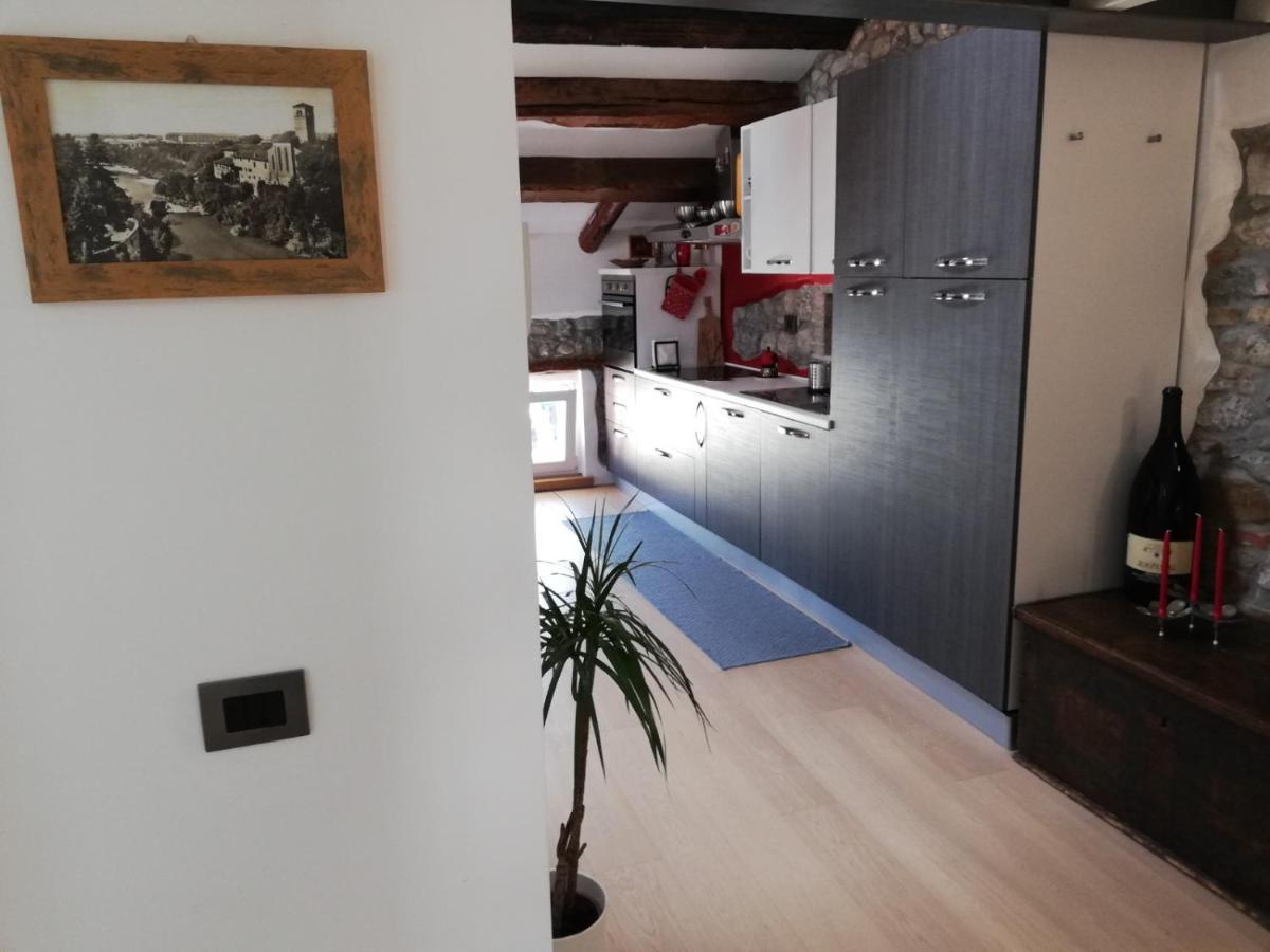 Апартаменти Loft In Piazza Con Soppalco Чивідале-дель-Фріулі Екстер'єр фото