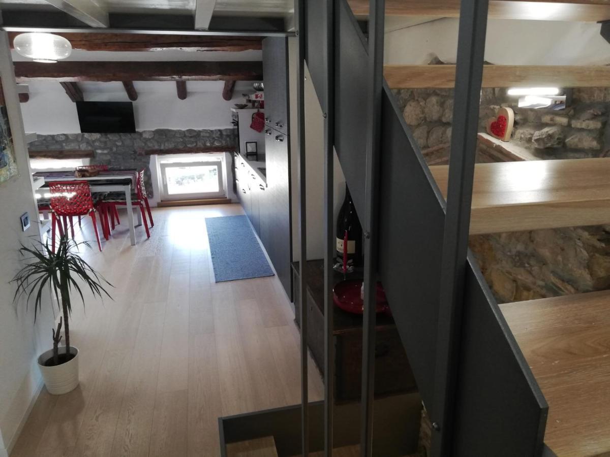 Апартаменти Loft In Piazza Con Soppalco Чивідале-дель-Фріулі Екстер'єр фото