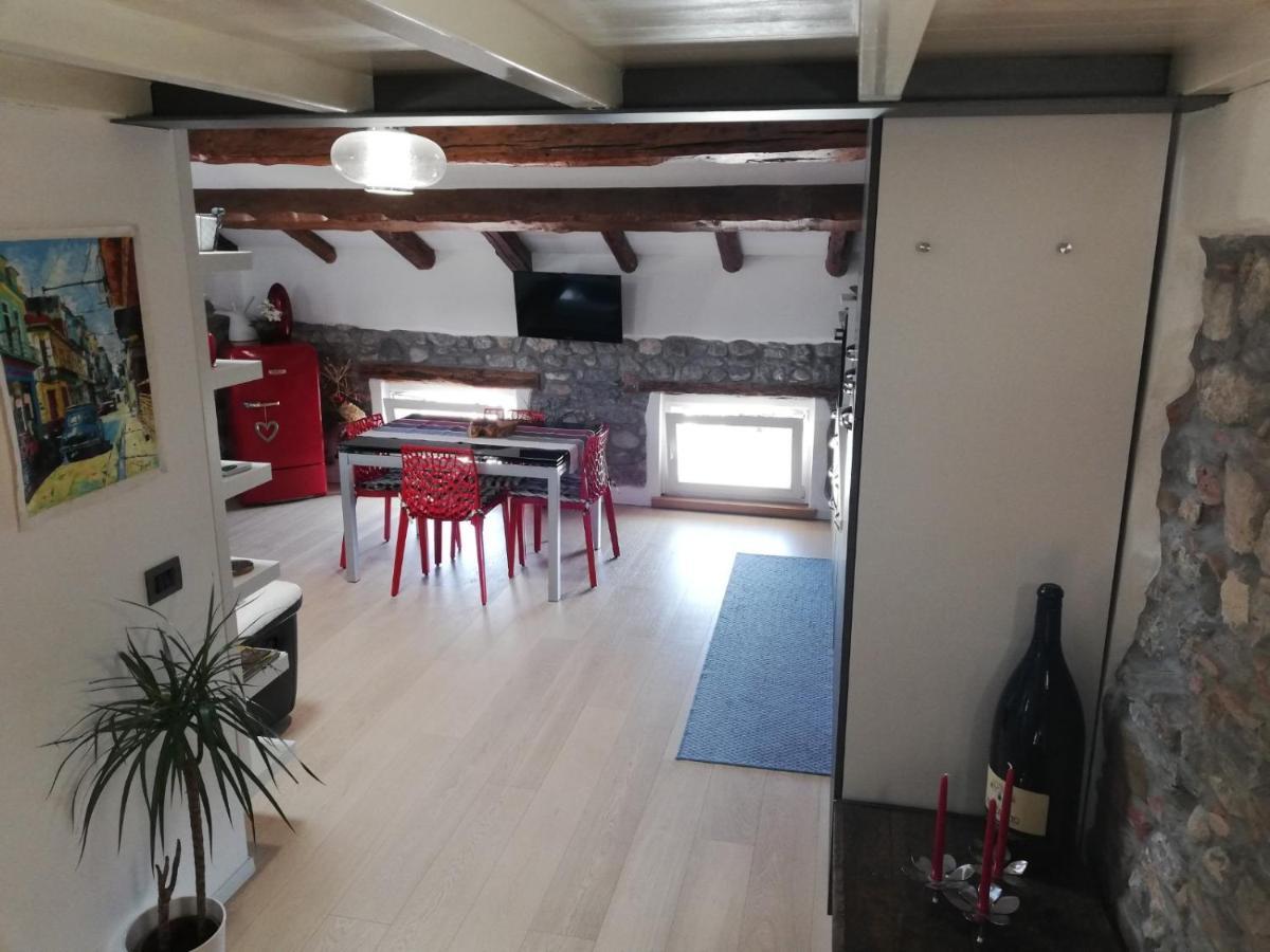 Апартаменти Loft In Piazza Con Soppalco Чивідале-дель-Фріулі Екстер'єр фото